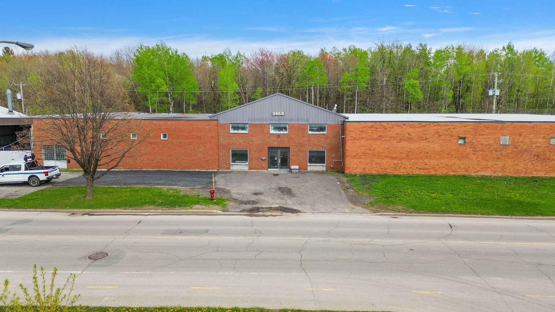 2155 Boul Industriel, Chambly, QC for sale Primary Photo- Image 1 of 1