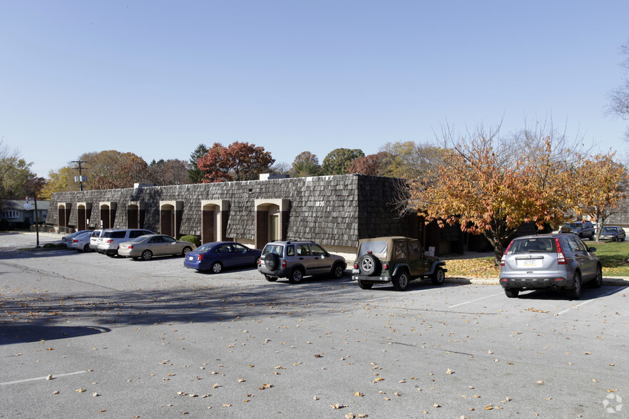 1875 Lititz Pike, Lancaster, PA for sale - Primary Photo - Image 1 of 1