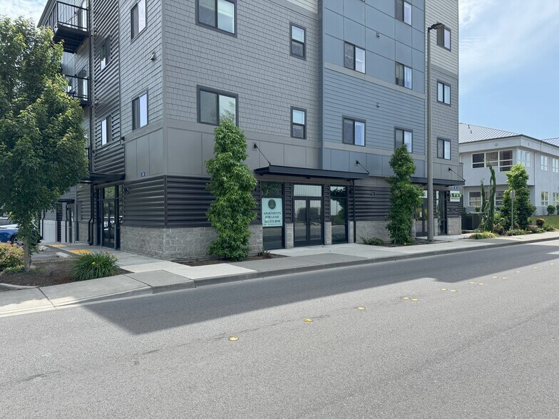 200 E George Hopper Rd, Burlington, WA à louer - Photo principale - Image 1 de 9