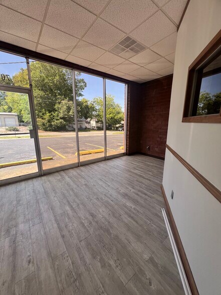 708 N William St, Goldsboro, NC à louer - Photo du bâtiment - Image 2 de 11
