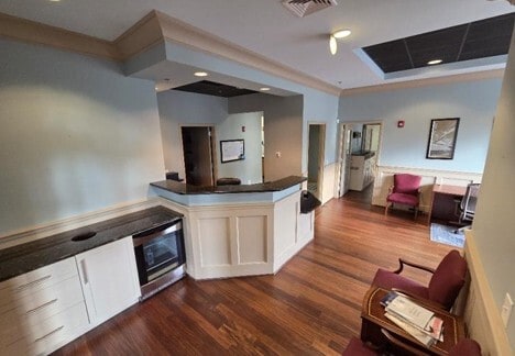 710 Military Cutoff Rd, Wilmington, NC 28405 - Unit 250 - - Lobby - Image 1 of 2