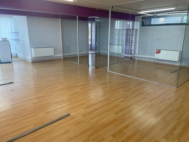 Office in El Masnou, Barcelona for lease Interior Photo- Image 1 of 11