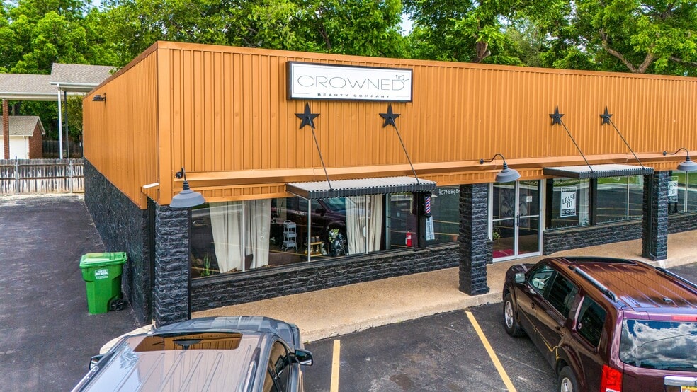 907 Big Bend Trl, Glen Rose, TX for lease - Building Photo - Image 2 of 13