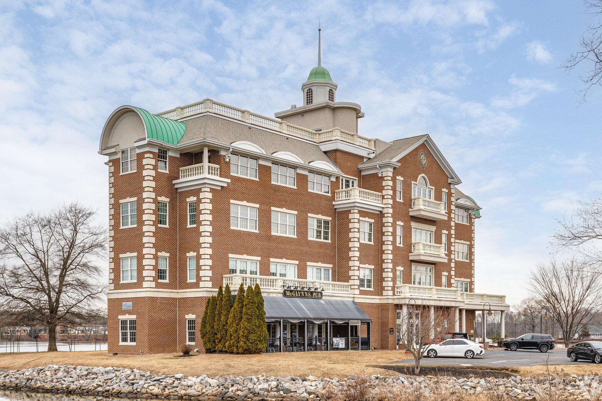 800 N State St, Dover, DE for lease Primary Photo- Image 1 of 8