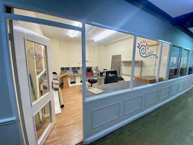 32 High St, Thatcham à louer Photo intérieure- Image 1 de 3