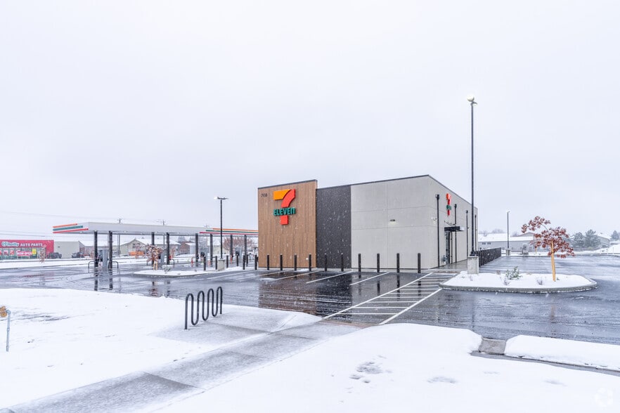 768 N Pleasant View Rd, Post Falls, ID for lease - Building Photo - Image 3 of 4