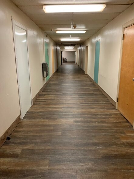 110 St Clair Dr, Dunlap, TN for sale - Interior Photo - Image 2 of 14