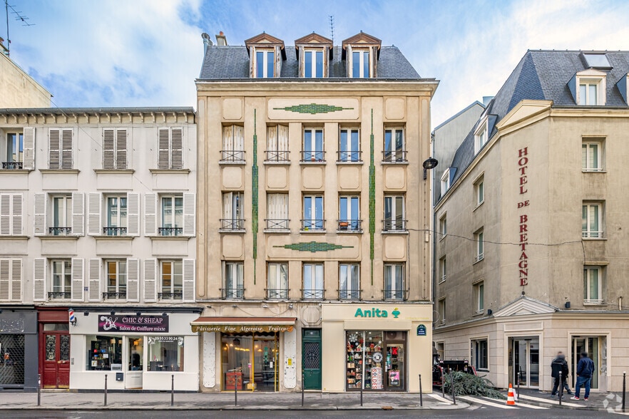 Rue Raymond Losserand, Paris for lease - Primary Photo - Image 1 of 2