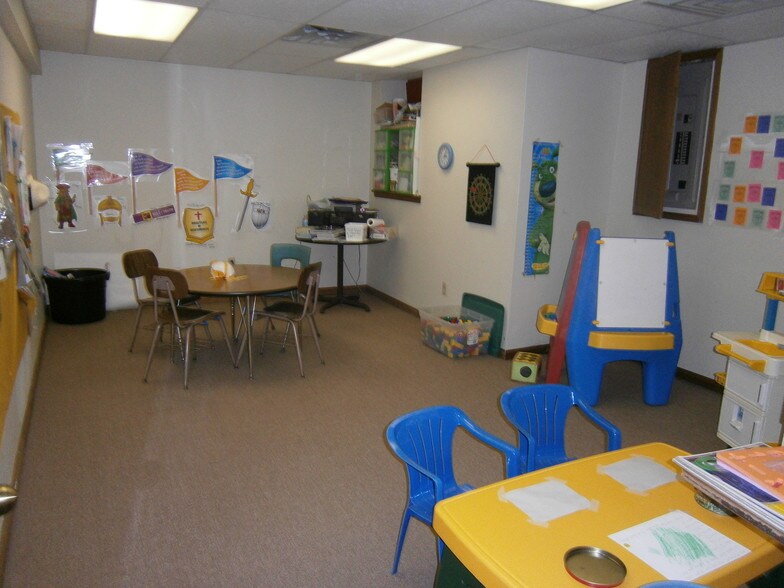 800 N Superior St, Appleton, WI à louer - Photo intérieure - Image 3 de 3