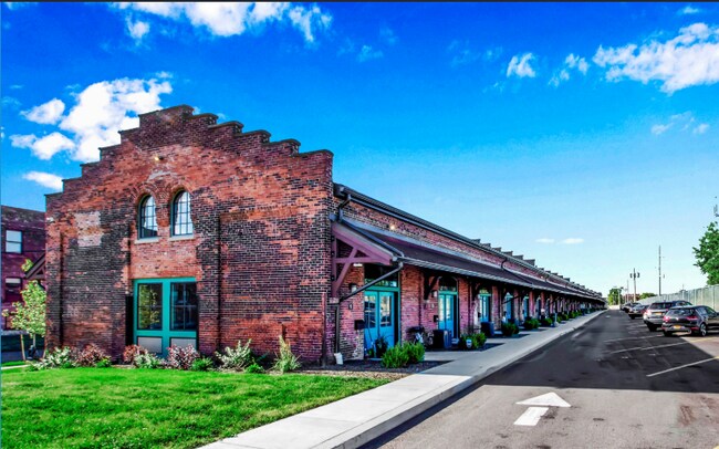 Plus de détails pour 68 Tonawanda St, Buffalo, NY - Multi-résidentiel à vendre