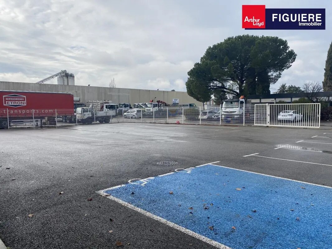 Bureau dans Aix-en-Provence à louer Photo du bâtiment- Image 1 de 19