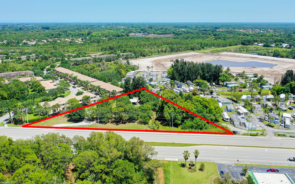 5445 S Kanner Hwy, Stuart, FL à vendre - Photo du bâtiment - Image 1 de 12