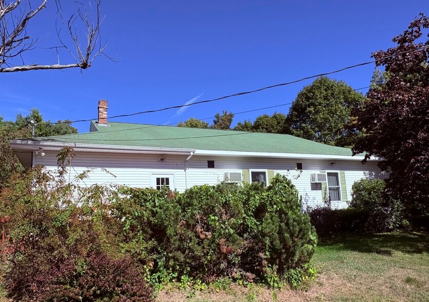 1 Taylor Hill Rd, Lewiston, ME for sale - Primary Photo - Image 1 of 16