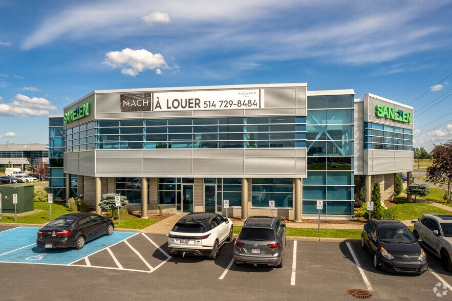 9935 Rue de Châteauneuf, Brossard, QC à louer - Photo du bâtiment - Image 3 de 7
