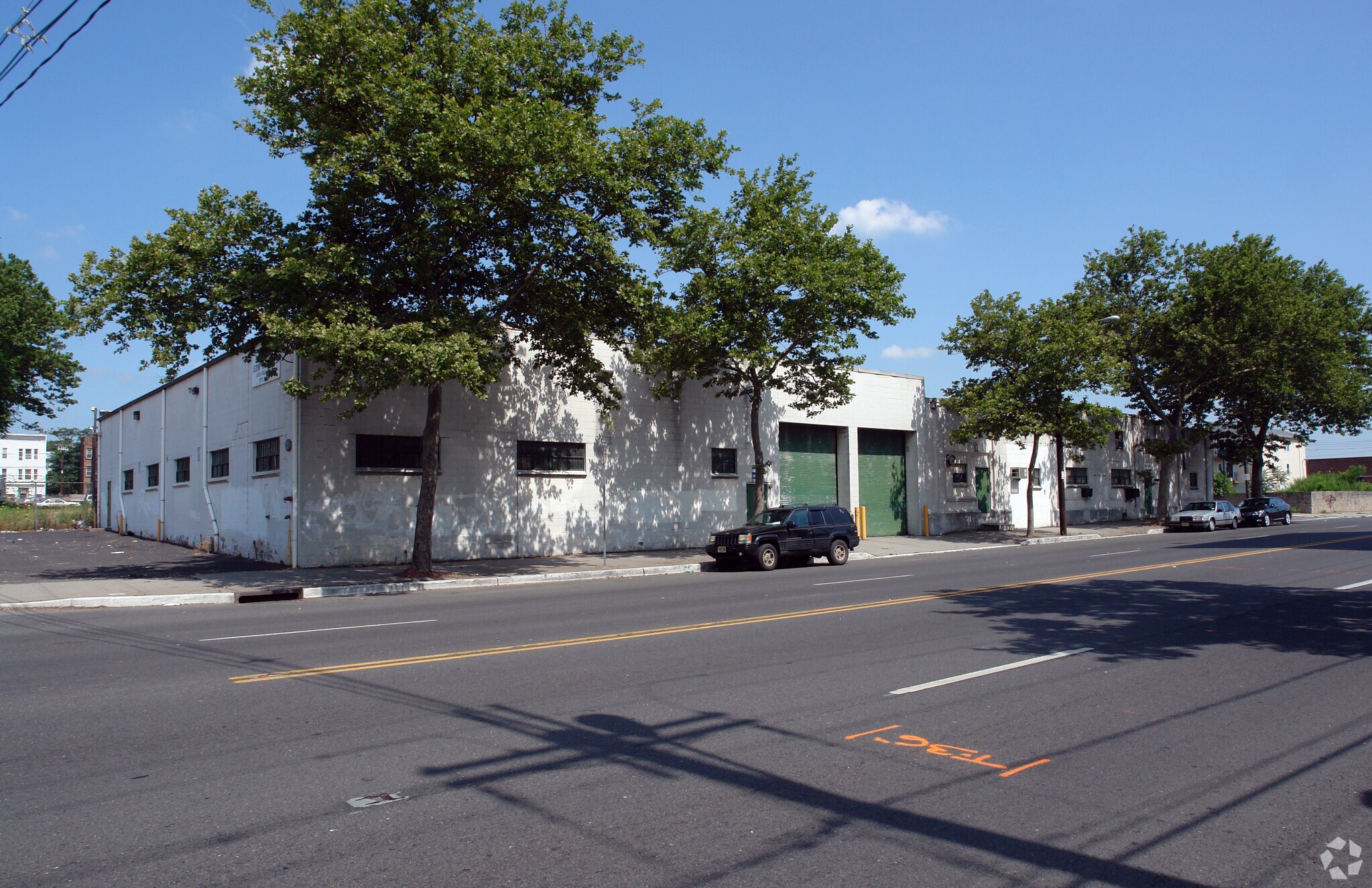 189-203 Frelinghuysen Ave, Newark, NJ for lease Primary Photo- Image 1 of 15