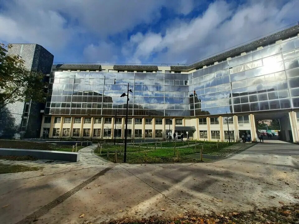 Bureau dans Rouen à louer Photo du bâtiment- Image 1 de 12