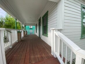 1411 N 17th St, Tampa, FL à louer Photo du bâtiment- Image 2 de 9