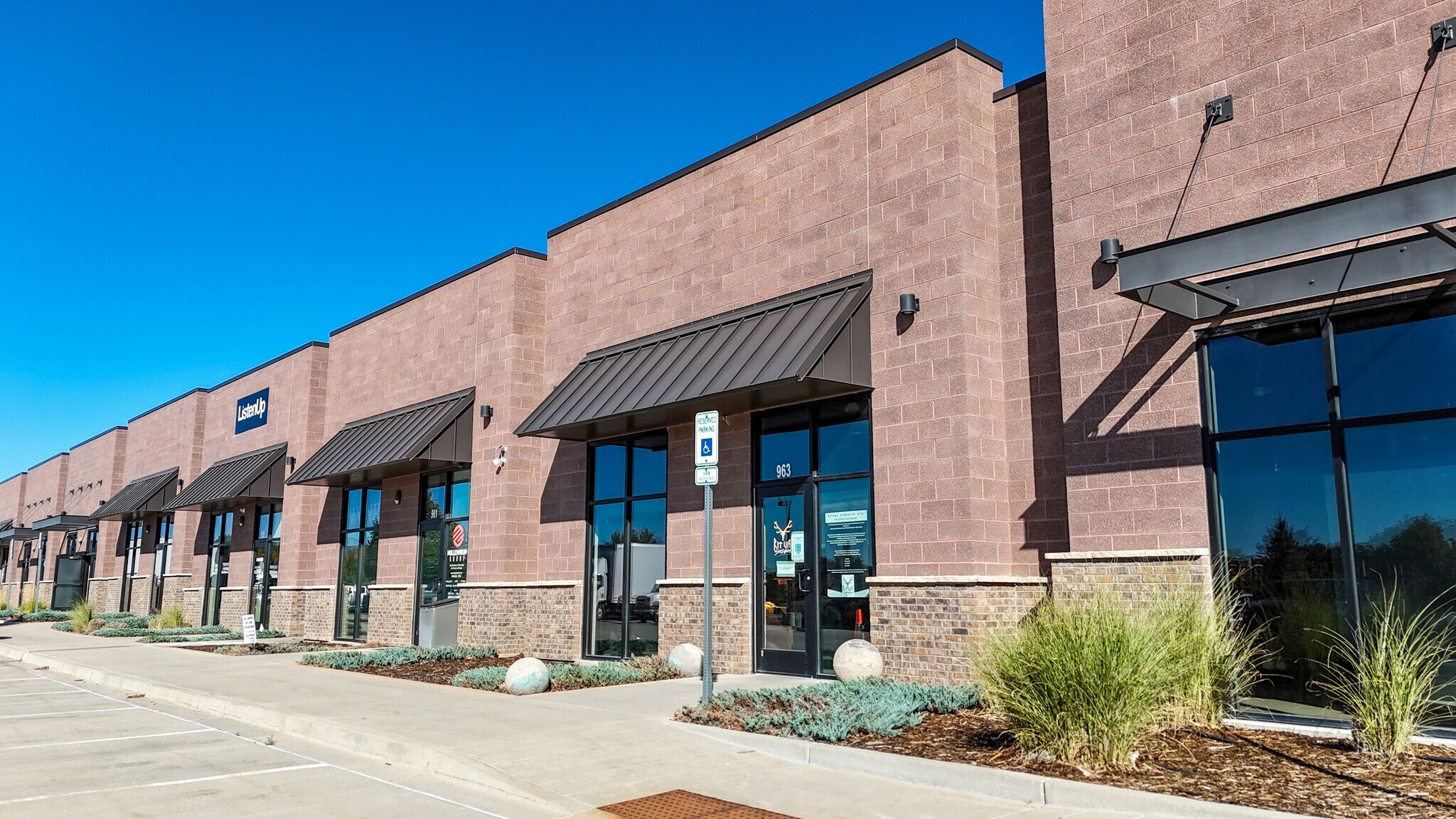 943-965 E 11th St, Loveland, CO for sale Building Photo- Image 1 of 17