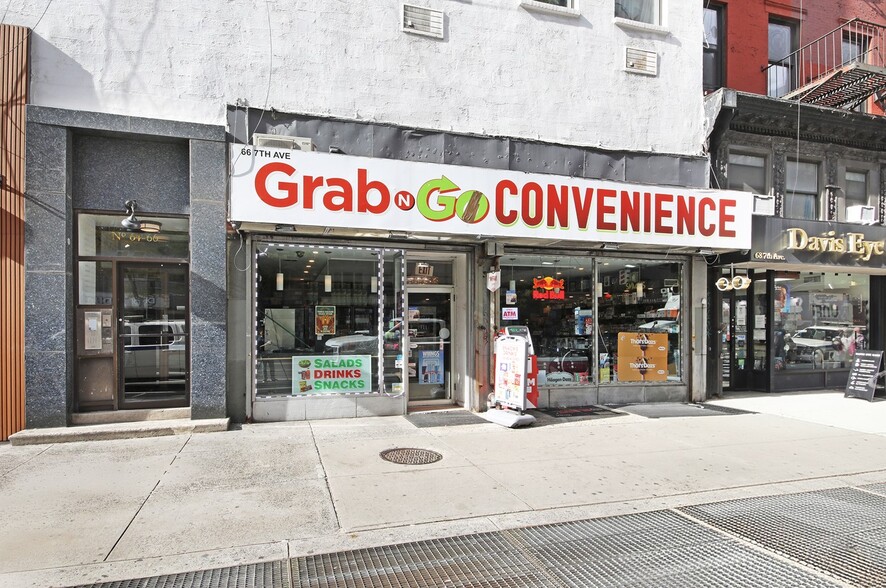 201 W 14th St, New York, NY for lease - Building Photo - Image 1 of 9