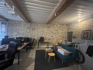 Plus de détails pour Bureau à louer