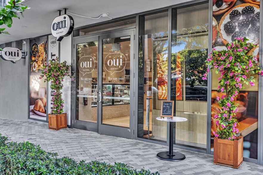 5700 Biscayne Blvd, Miami, FL for lease - Building Photo - Image 2 of 30