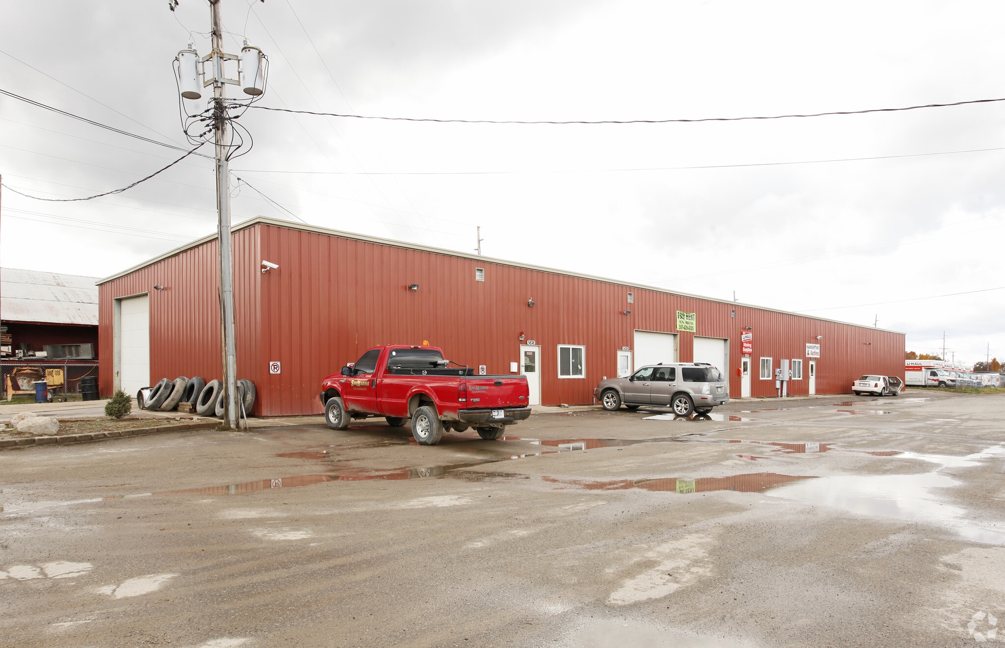 5632-5638 E Highland Rd, Howell, MI for lease Primary Photo- Image 1 of 5