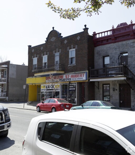 7822-7824 Rue Saint-Hubert, Montréal, QC for sale - Building Photo - Image 2 of 2