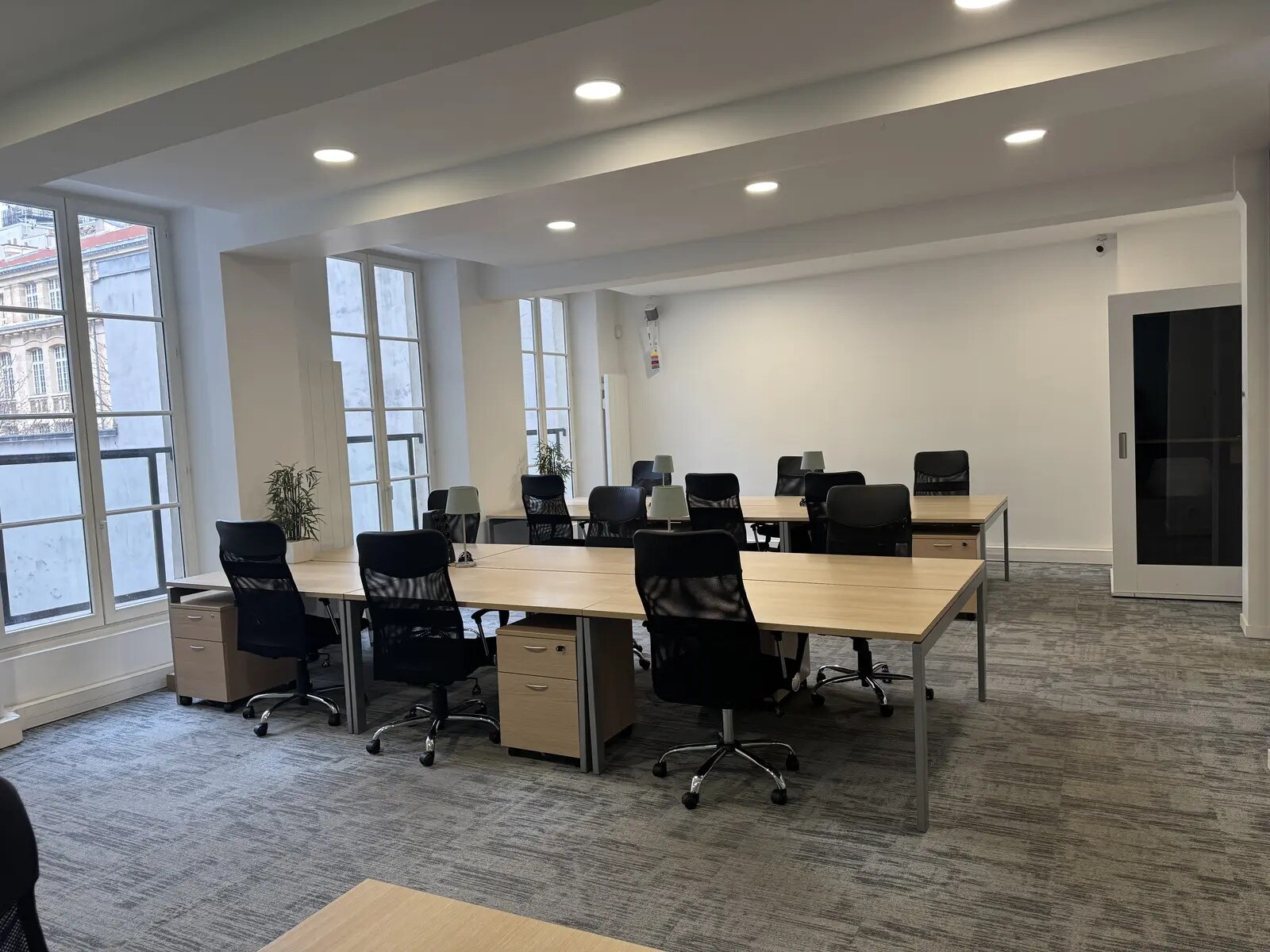 Espace de cotravail dans Paris à louer Photo du bâtiment- Image 1 de 9