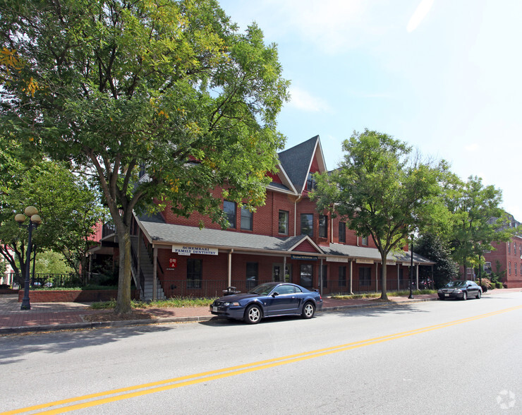 525-545 Main St, Laurel, MD for lease - Building Photo - Image 2 of 10