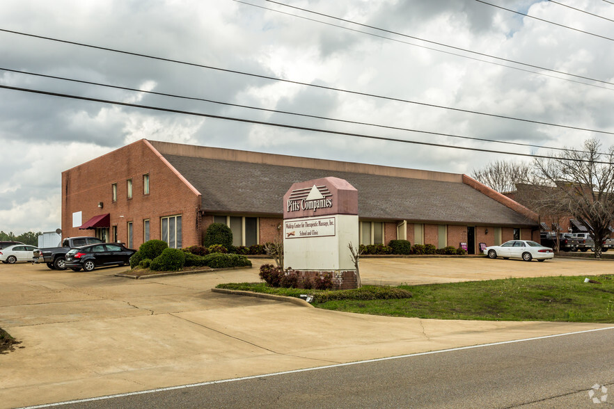 3004-3018 Cliff Gookin Blvd, Tupelo, MS à vendre - Photo principale - Image 1 de 1