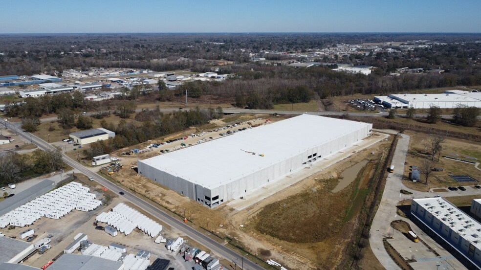 8800 Tom Dr, Baton Rouge, LA à louer - Aérien - Image 2 de 11