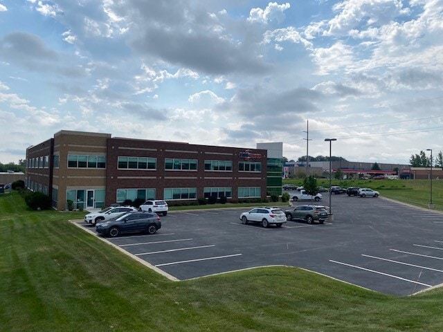 3425 40th Ave NW, Rochester, MN for lease - Building Photo - Image 3 of 15