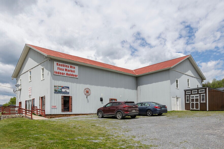 8018 Northwestern Tpke, Keyser, WV à vendre - Photo du bâtiment - Image 2 de 76