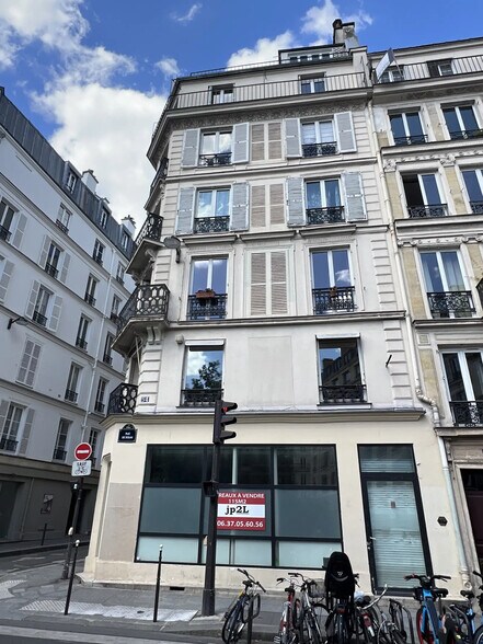 Place Adolphe Max, Paris à vendre - Photo du bâtiment - Image 3 de 18
