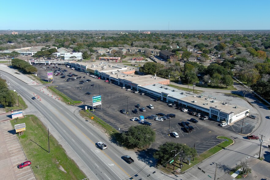 5100-5198 Avenue H, Rosenberg, TX à louer - Aérien - Image 3 de 11