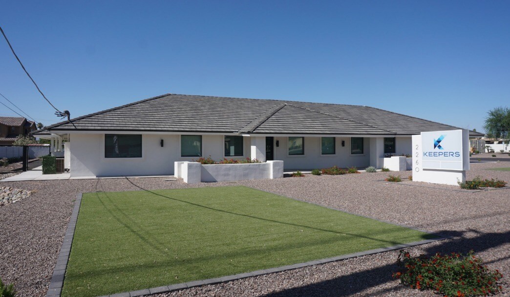 2260 E University Dr, Mesa, AZ à louer Photo du bâtiment- Image 1 de 12