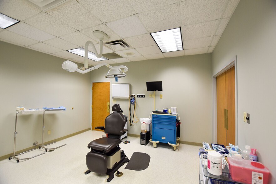 1720B Gunbarrel Rd, Chattanooga, TN à vendre - Photo du bâtiment - Image 2 de 11