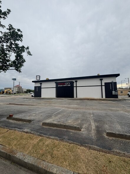 307A Highway 49, Byron, GA à louer - Photo du bâtiment - Image 2 de 20