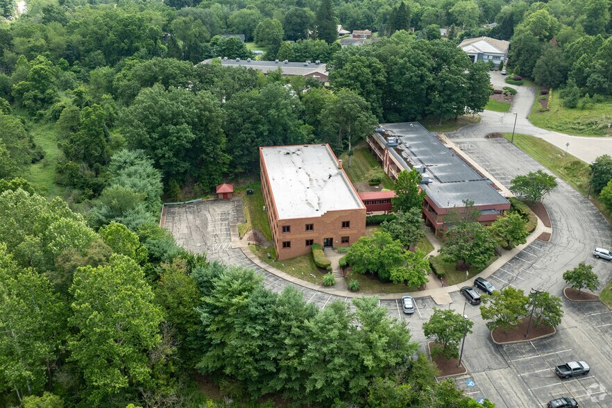 5101 Triangle Ln, Murrysville, PA à louer - Aérien - Image 2 de 4