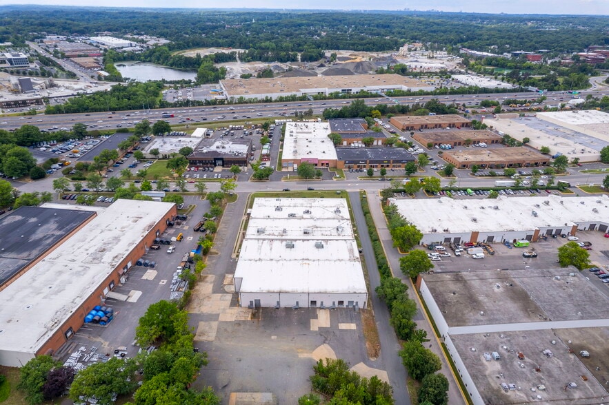 5731 General Washington Dr, Alexandria, VA for sale - Building Photo - Image 3 of 49