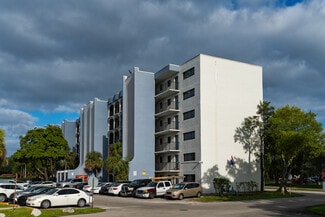 More details for 2601-2611 NW 56th Ave, Lauderhill, FL - Multifamily for Sale