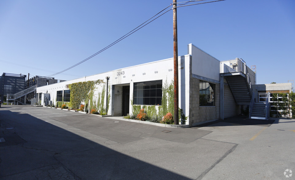 3243 S La Cienega Blvd, Los Angeles, CA for sale - Primary Photo - Image 1 of 1