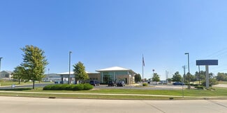 Plus de détails pour 2217 W Market St, Bloomington, IL - Commerce de détail à vendre