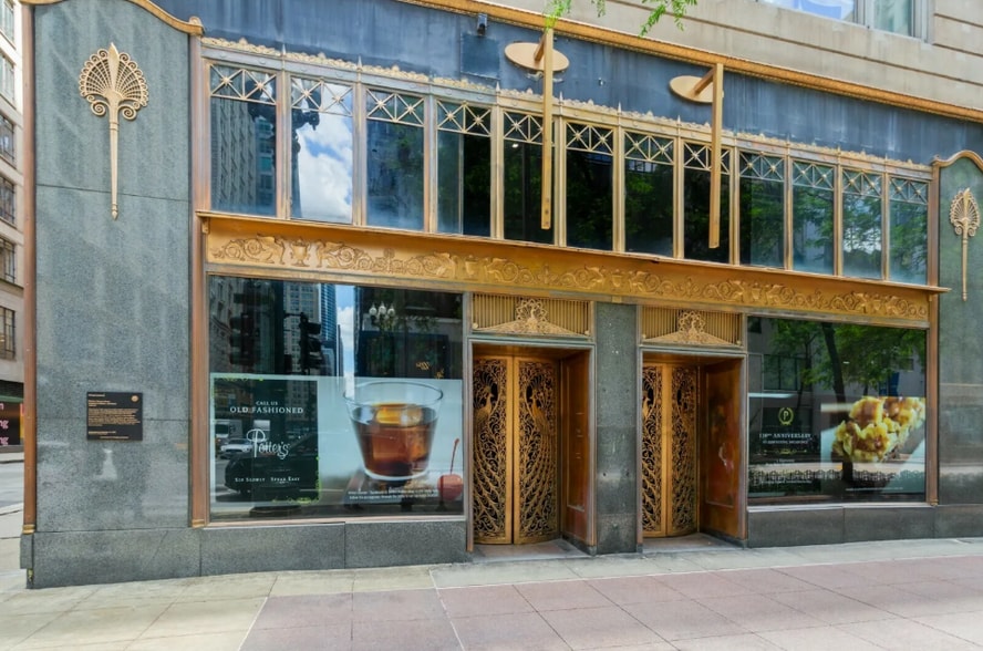 17 E Monroe St, Chicago, IL for sale - Building Photo - Image 3 of 9