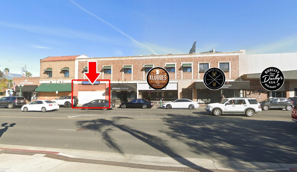 116 Orange St, Redlands, CA à louer - Photo du bâtiment - Image 2 de 3