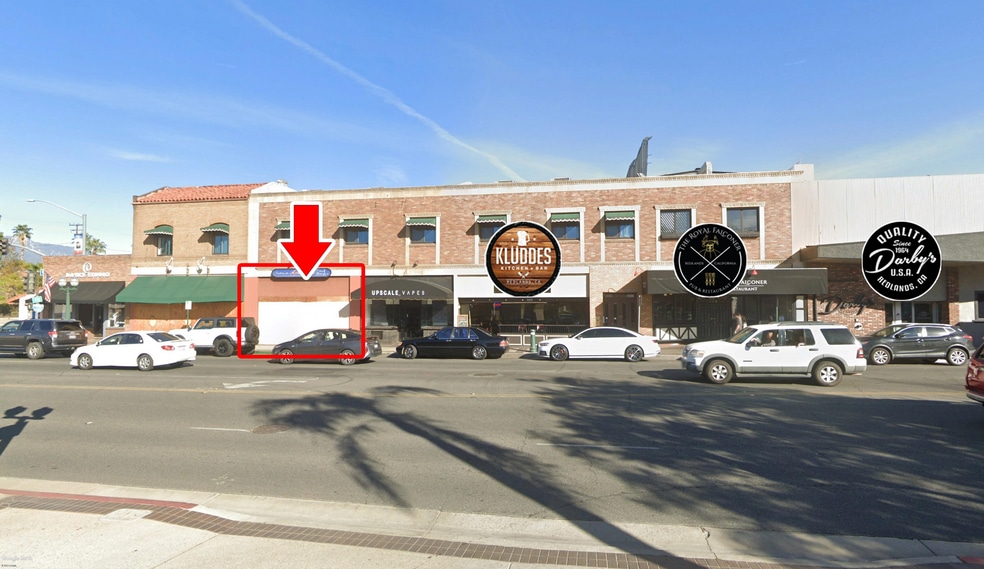 116 Orange St, Redlands, CA à louer - Photo du bâtiment - Image 2 de 3