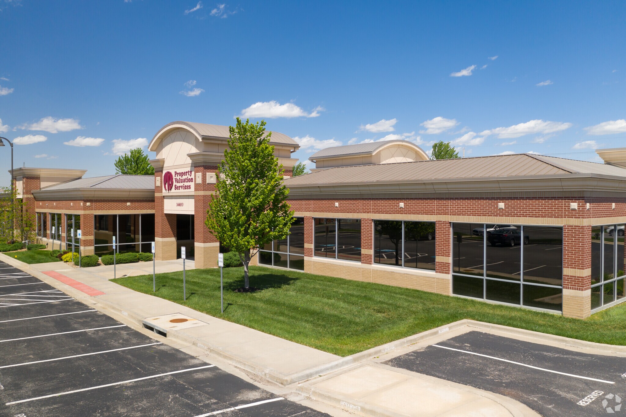 14400 Metcalf Ave, Overland Park, KS à louer Photo du bâtiment- Image 1 de 13