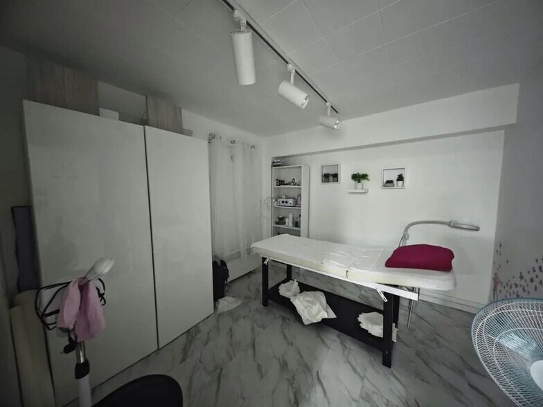 Commerce de détail dans Paris à louer - Photo intérieure - Image 3 de 5