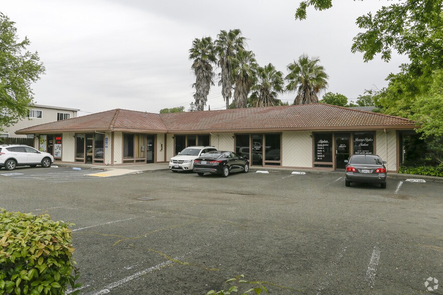 1930 Pennsylvania Ave, Fairfield, CA à louer - Photo du bâtiment - Image 2 de 8