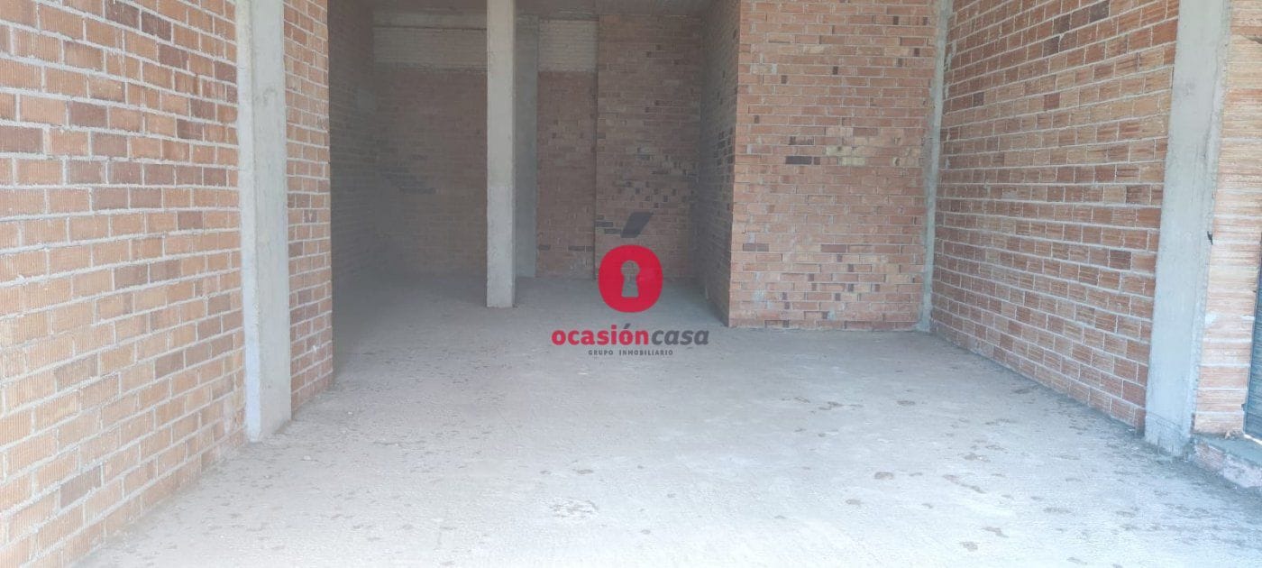 Badalona, BAR 08911 - - - Photo intérieure - Image 1 of 2